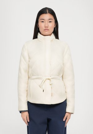 ECO BELTED PUFFER - Jas - soft ecru