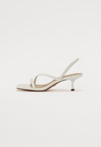 FERRA   - Sandales - white/bone