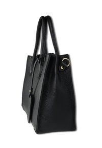 Sac fourre-tout en cuir noir avec une finition texturée, doté de deux poignées, d'un anneau accent en or et d'un design élégant et structuré.