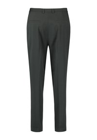 Pantalon de costume sur mesure gris foncé avec passants de ceinture et deux poches passepoilées à l'arrière, vu de dos sur fond blanc.