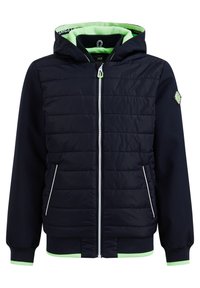 Námořnická pufovaná bunda se zelenou fleecovou kapucí, zipovým zapínáním, elastickými manžetami a kontrastním zeleným lemem. Obsahuje boční kapsy a nášivku s logem.