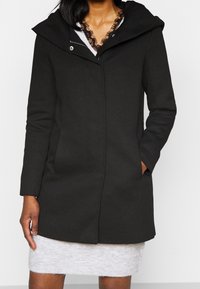Vero Moda Petite Klassisk kappa / rock - black