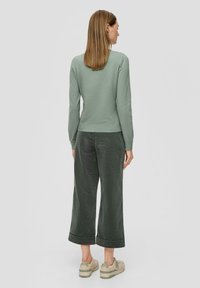 s.Oliver Strickpullover - salbeigrün