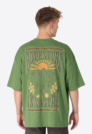OVERSIZE - T-Shirt print - grün