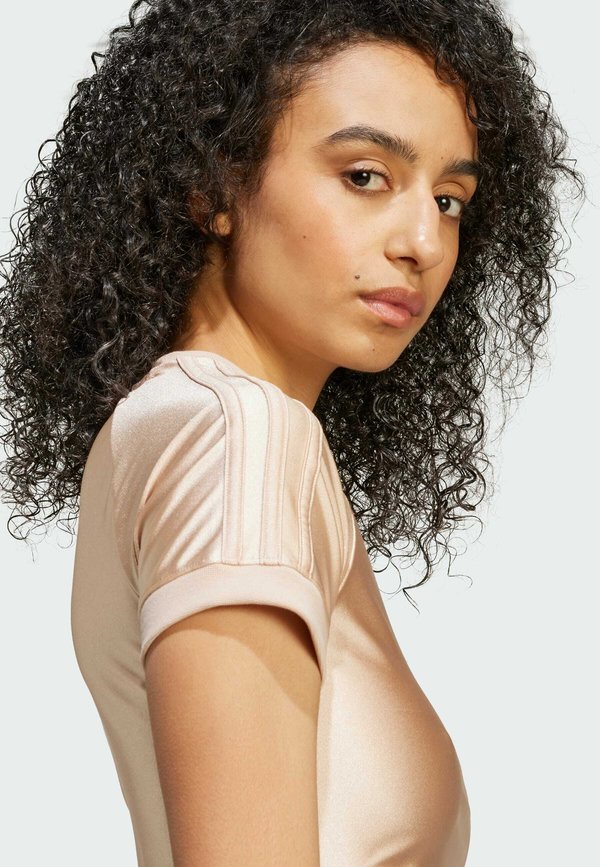 3-STRIPES CALIFORNIA - Basic T-shirt - ash pearl4