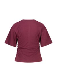 Maroon short-sleeve T-shirt made of cotton. Features a relaxed fit, rounded neckline, and gathered detailing at the waist.