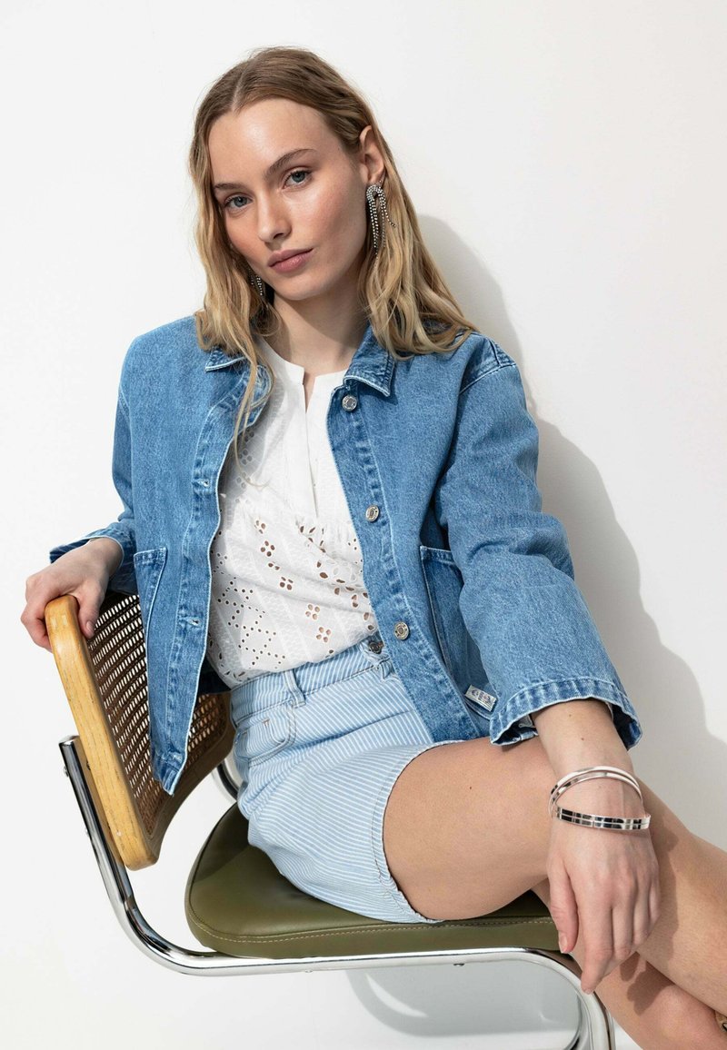 Veste Jean Femme Blouson Court En Jean Denim Brut Morgan La