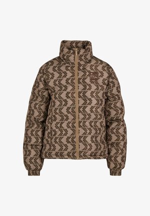 Hnedá vzorovaná puff jacket s vysokým golierom, obsahujúca šípkový dizajn v tmavšej hnedej farbe, zipsové uzatváranie a rebrované manžety.