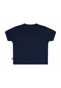 Navyblaues T-Shirt mit kurzen Ärmeln aus weicher Baumwolle. Es hat einen runden Ausschnitt und ein kleines, mehrfarbiges Etikett an der Seitennaht.