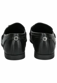 Sorte læder loafers med runde tåspidser, glat finish, sidesyninger og en cirkulær logo detalje på hælen. Flade såler for komfort.