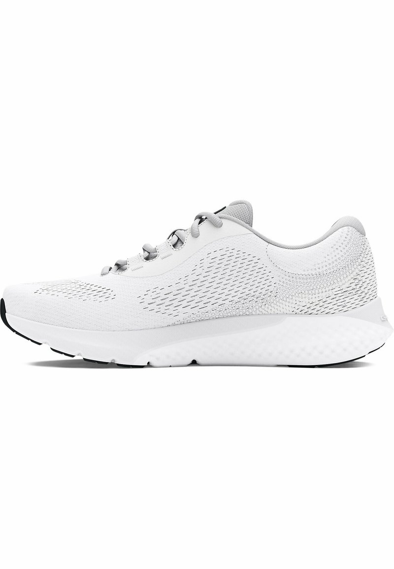 Weißer Sportschuh mit einem Obermaterial aus Mesh, subtilen grauen Akzenten, strukturiertem Sohlen und leichtem Design. Er hat eine runde Zehenform und eine Schnürung.