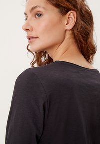 s.Oliver Bluzka z długim rękawem