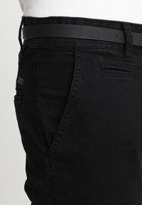 edc by Esprit Chino - black