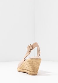 Tamaris Escarpins compensés - beige