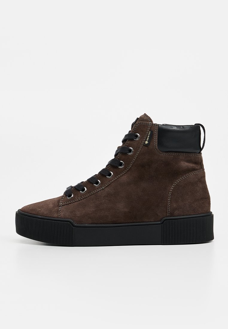 Zapatillas altas