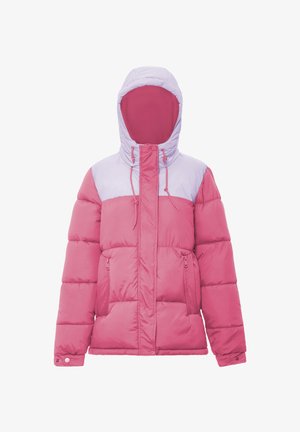 Rózsaszín és lila színű, steppelt textúrájú puffermellény, zipzárral ellátott elülső résszel, nagy kapucnival és két cipzáras oldalzsebbel. A steppelt textúra biztosítja a szigetelést.