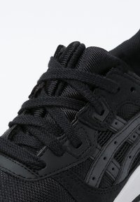 ASICS Sneakers - black