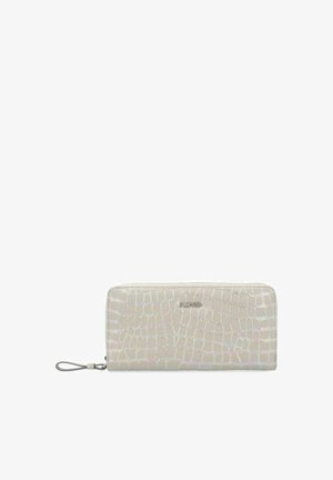 Porte-monnaie gris clair avec un motif en cuir de crocodile, finition métallisée, fermeture zippée et une sangle pour poignet pour un transport facile.