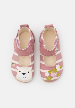 BÄR ERDBEERE - Chaussures premiers pas - malve