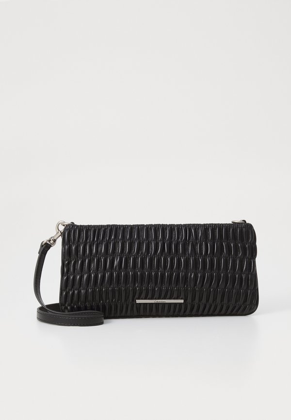 SOPHIE QUILTED ZIP TOP BAG - Cross body bag