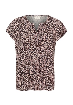 Īsām piedurknēm blūze no mīksta, viegla auduma ar rozā un melna leopardu rakstu. V-veida kakla izgriezums un plisēta priekšpuses detaļa.