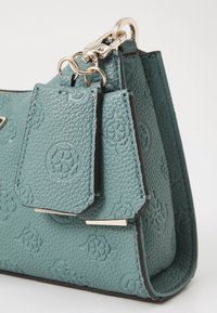 Guess CRESIDIA SHOULDER BAG - Borsa a mano - teal