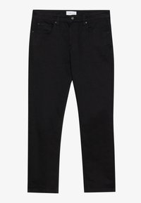 Jeans de mezclilla negra con corte ajustado. Cuenta con cinco bolsillos, pasadores para cinturón y un cierre de botón. Textura suave con discretos detalles de costura.