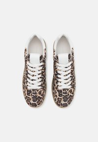 Kennel + Schmenger Sneaker low - beige