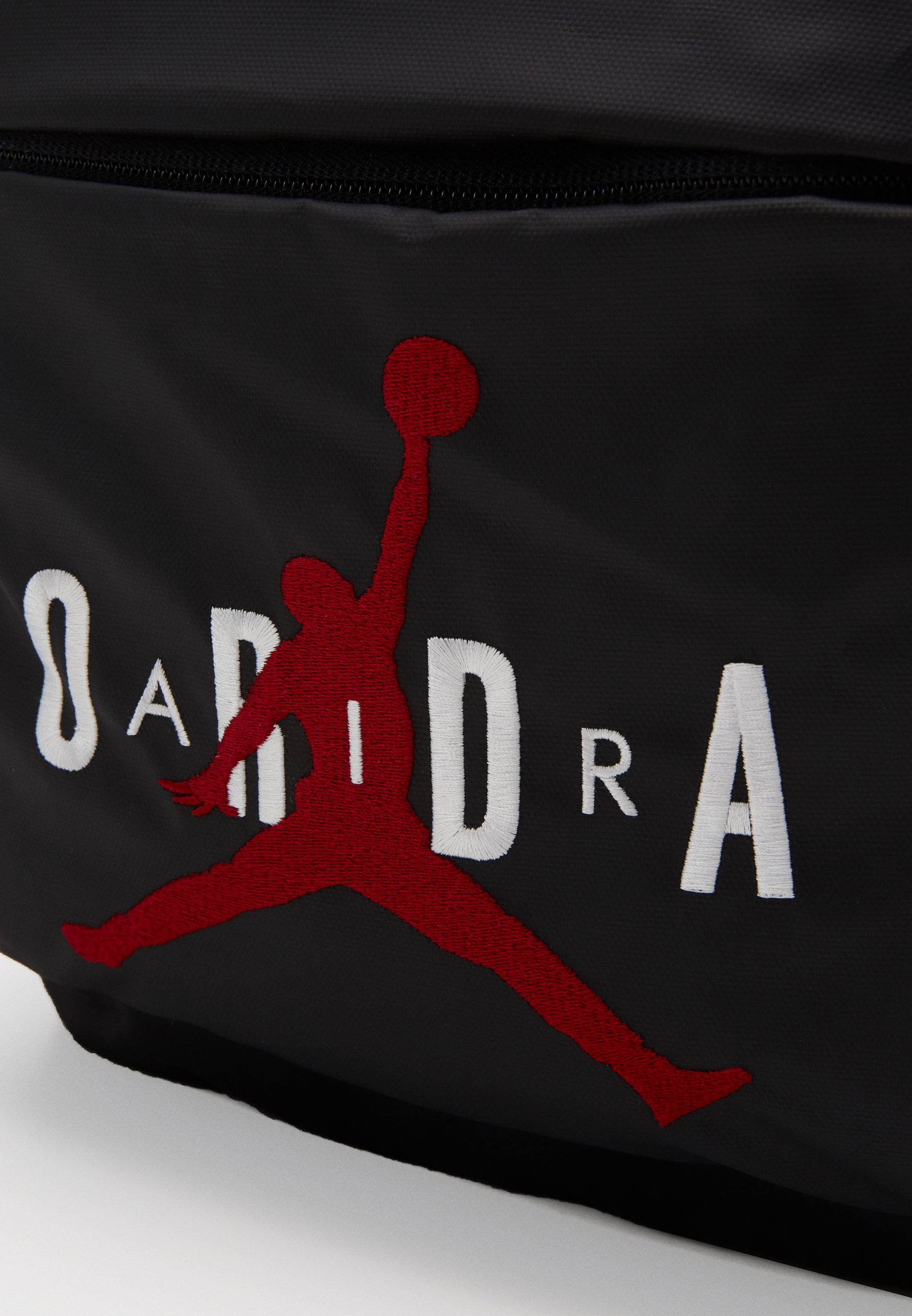 jordan pivot pack