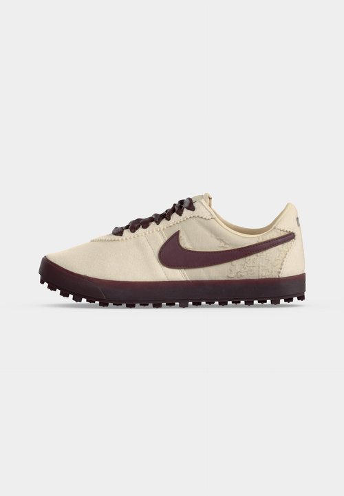 Nike Astrograbber Leather SE — photo 2