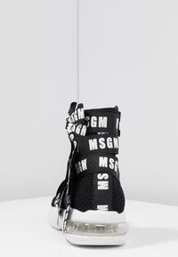 MSGM Baskets montantes - black