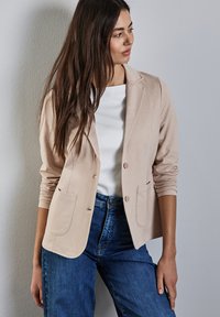 Street One Bleiseri - beige