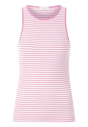 Geribbelde tanktop in het wit met roze horizontale strepen, voorzien van een ronde hals en roze bies rond de halslijn en armsgaten.