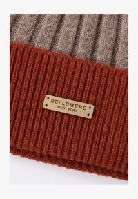 Non sélectionné, camel