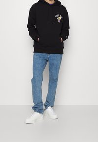 Tommy Jeans Jersey con capucha - black
