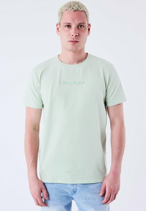 PATCH KALASH - T-shirt con stampa - vert d eau