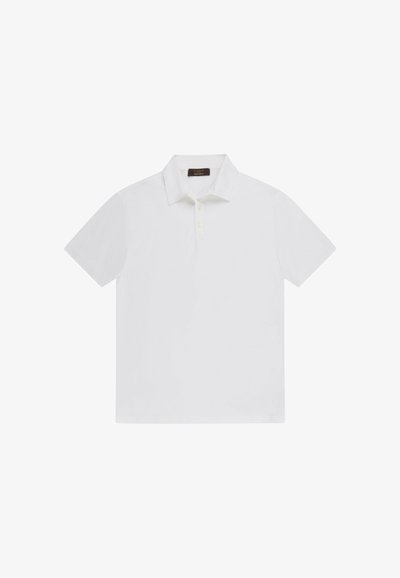 Polo blanc à manches courtes avec col et deux boutons, présenté à plat sur un fond blanc.