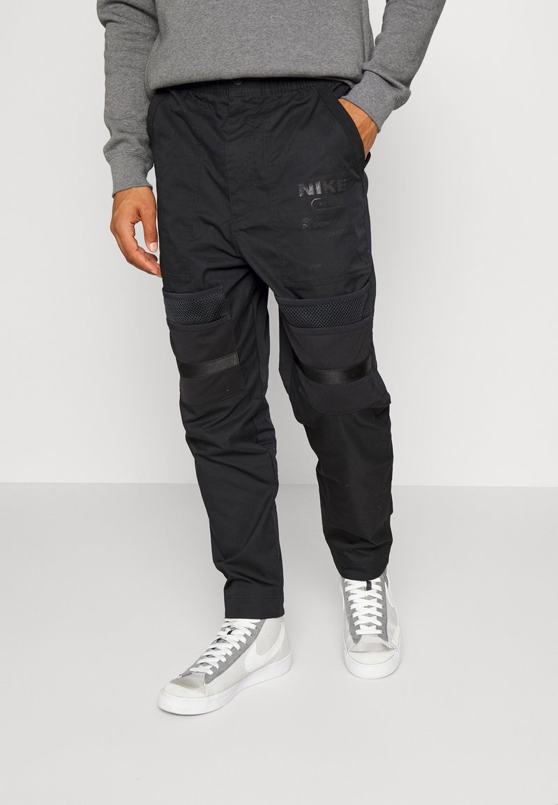 Nike Sportswear Chinos - black