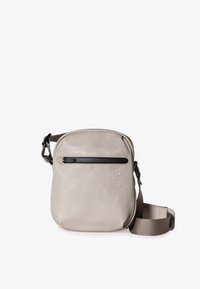 Unselected, driftwood