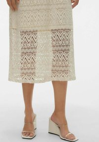 Vero Moda Robe de jour - birch