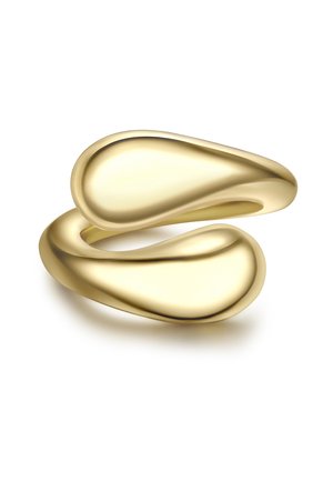 Anello avvolgente placcato in oro con un design organico e fluido; presenta superfici lisce e curve e una finitura lucidata.