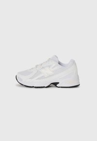 Δεν επιλέχθηκε, white