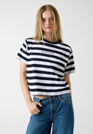 - T-shirt z nadrukiem