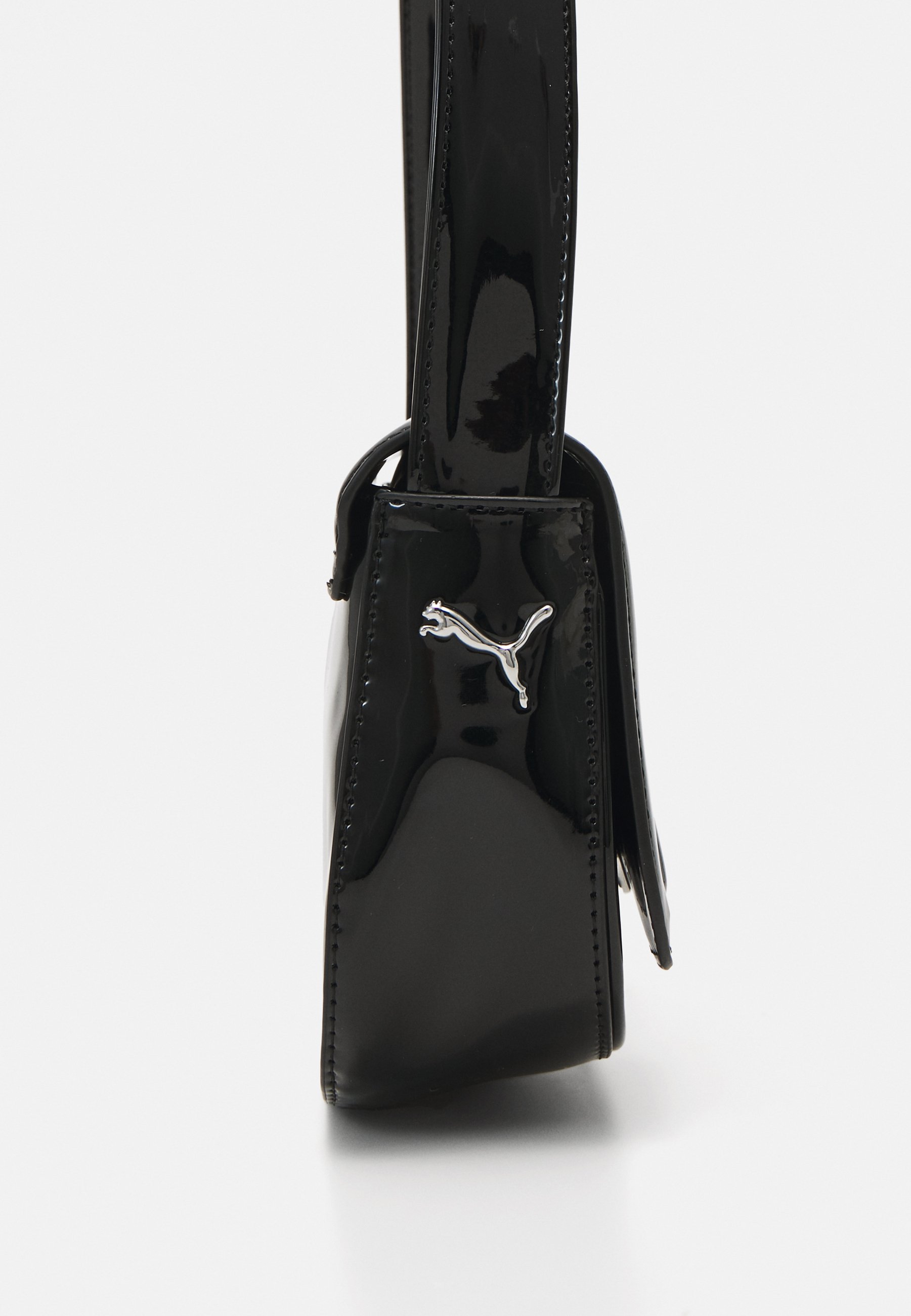 【PUMA】PUMA FS. Hobo Bag II ハンドバッグ Хобо PUMA Fs. Hobo Bag Ii 091192 для жінок, колір: Срібний