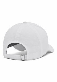 Casquette de baseball blanche en tissu texturé, avec une visière courbée et une sangle ajustable à l'arrière. Pas de logos ni d'ornements visibles.