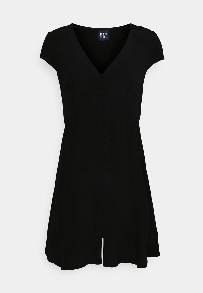 Vestido preto tipo camisa com decote em V, mangas curtas tipo campainha e fechamento frontal com botões. Feito de um tecido suave, apresenta uma silhueta solta e fluida.