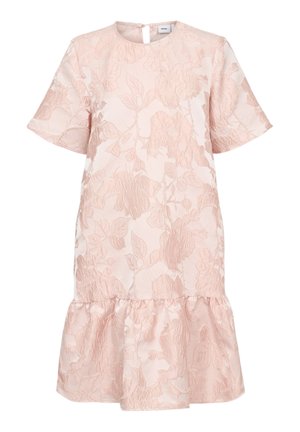 Vestido corto de manga corta en rosa claro con textura jacquard floral, escote redondo, cierre de cremallera en la espalda y dobladillo con volantes.