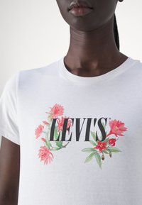 Levi's® Triko s potiskem - bright white