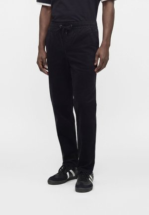Only & Sons, ONSLINUS Tapered fit corduroy - Stoffhose - black