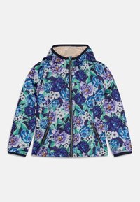 Giacca a cappuccio floreale con sfondo blu navy e grandi peonie blu e viola, foglie verdi e due tasche con zip. Tessuto colorato e texturizzato.